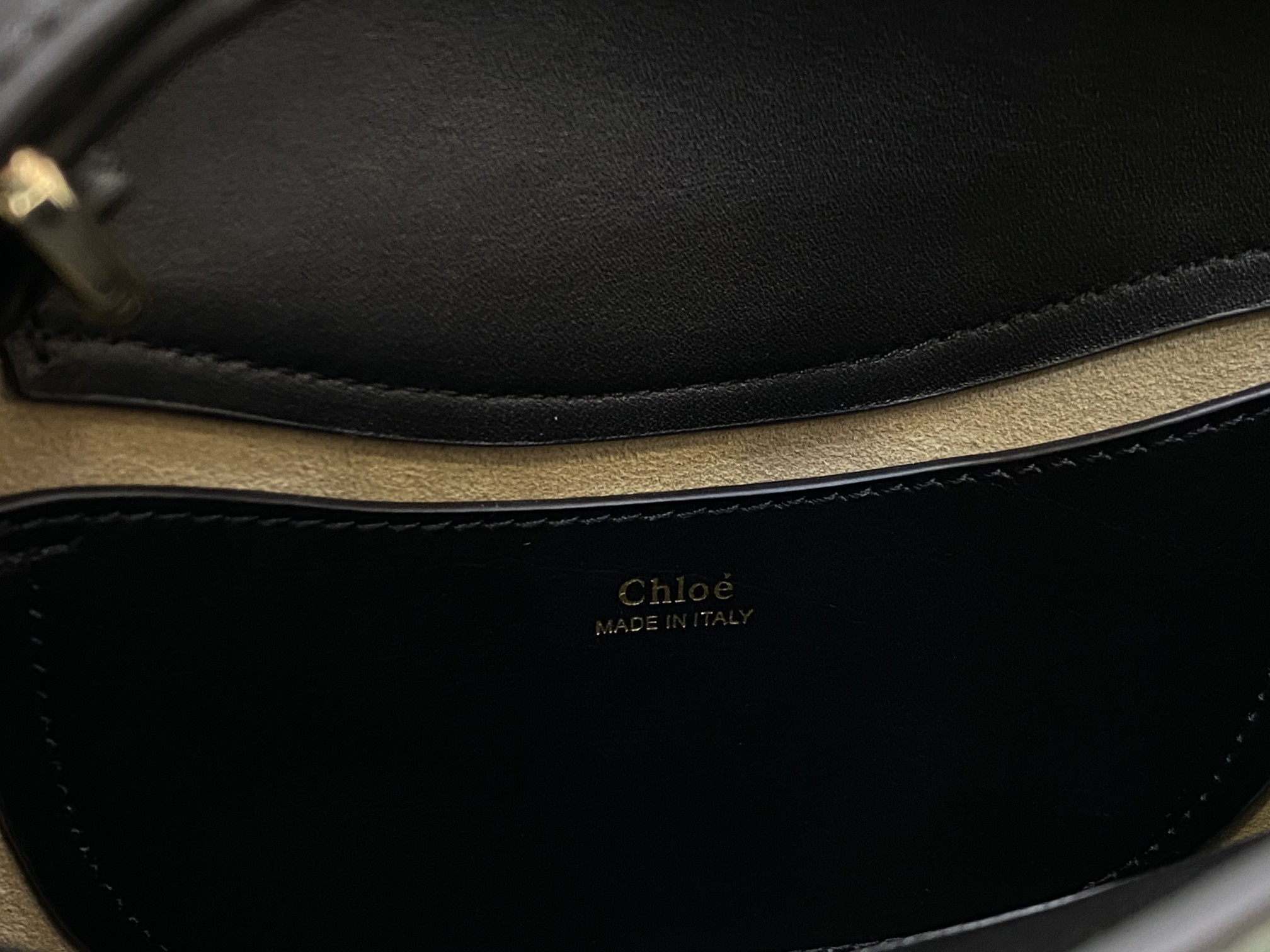 Ch10e kiss bag-s1350-20*26*8cm