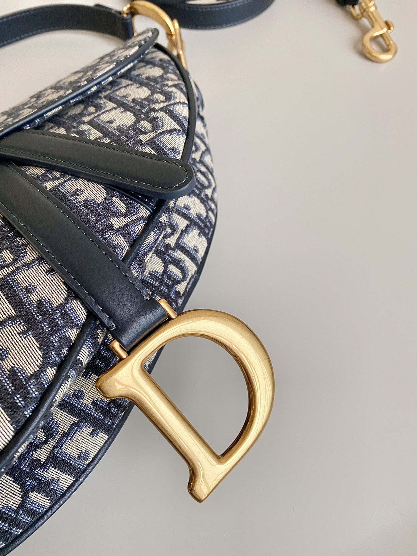 D*or saddle bag-25.5×6.5×20cm