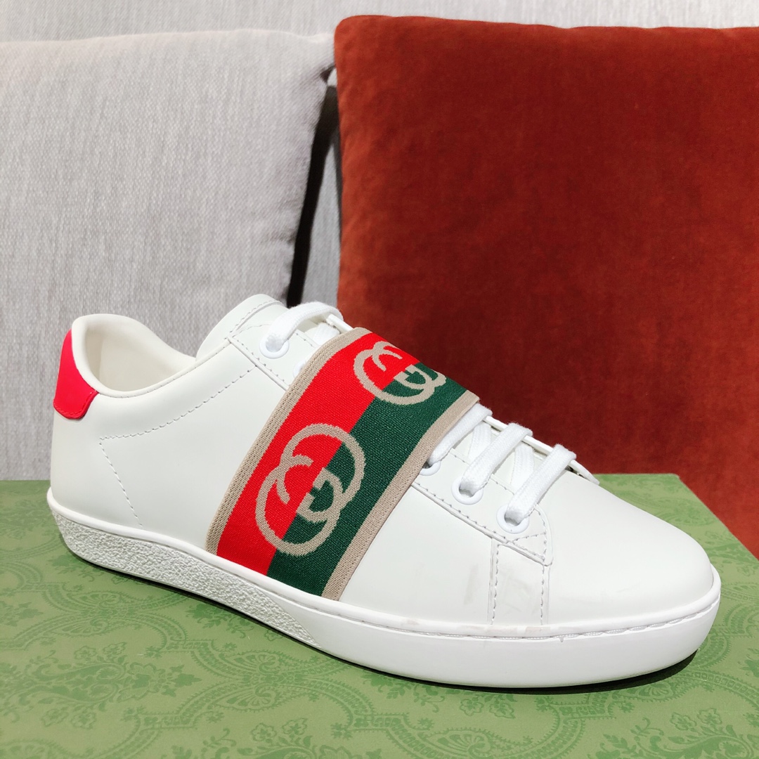 G*u*i sneakers