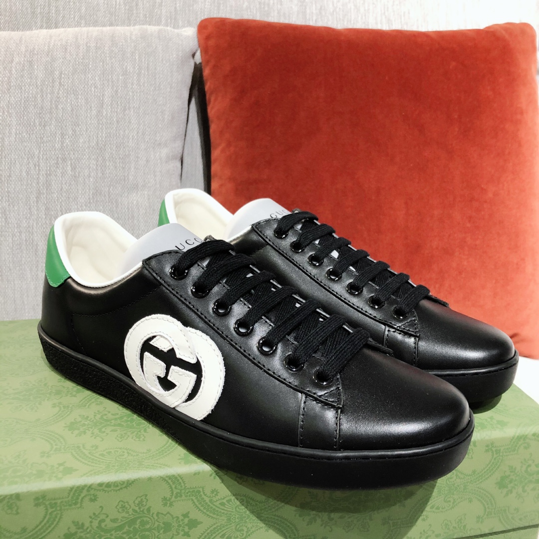 G*u*i sneakers