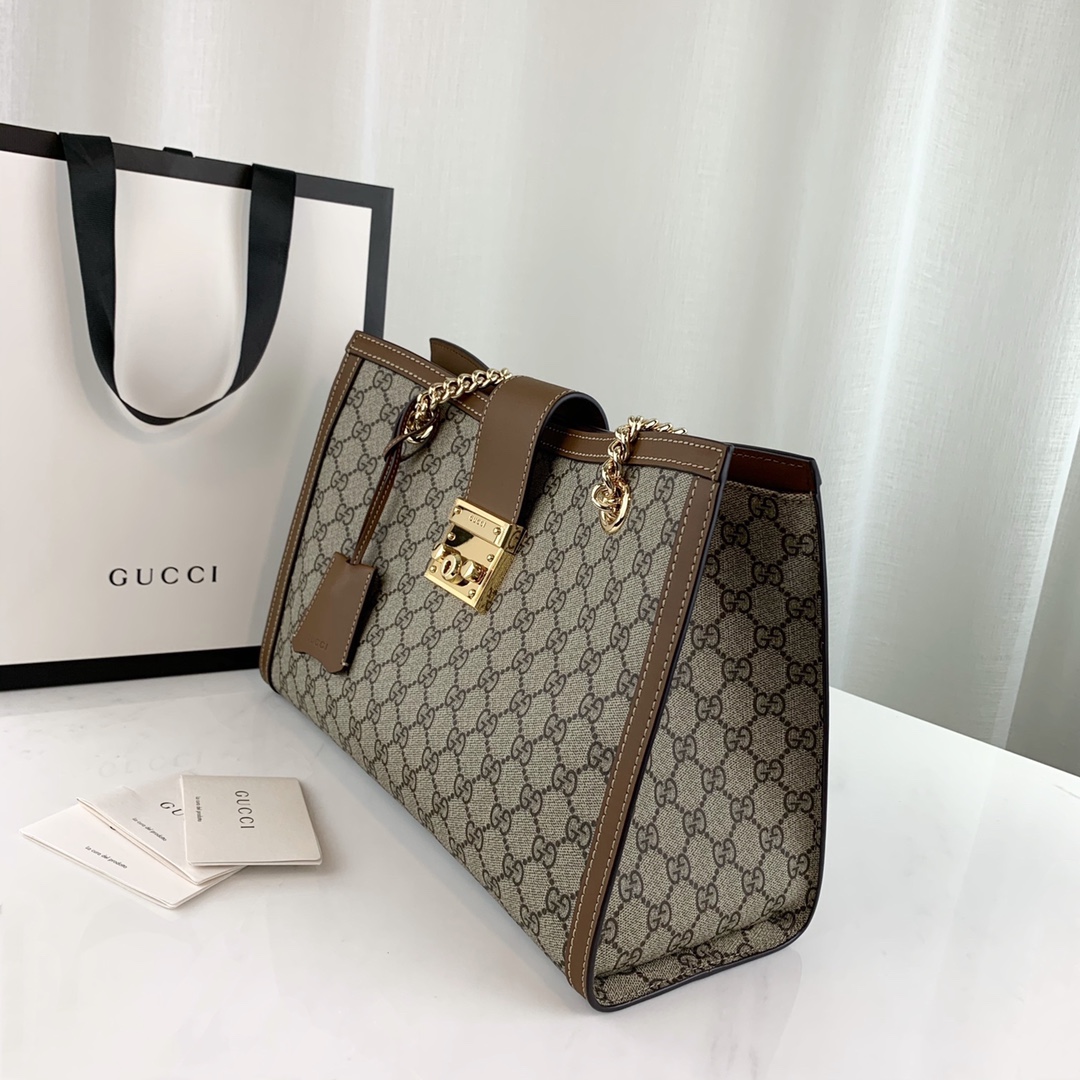 G*u*i padlock bag-35x23x14cm
