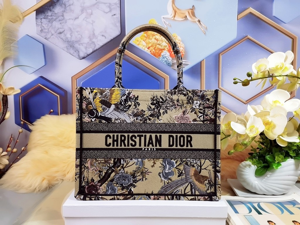 D*or small book tote-36*18*28cm