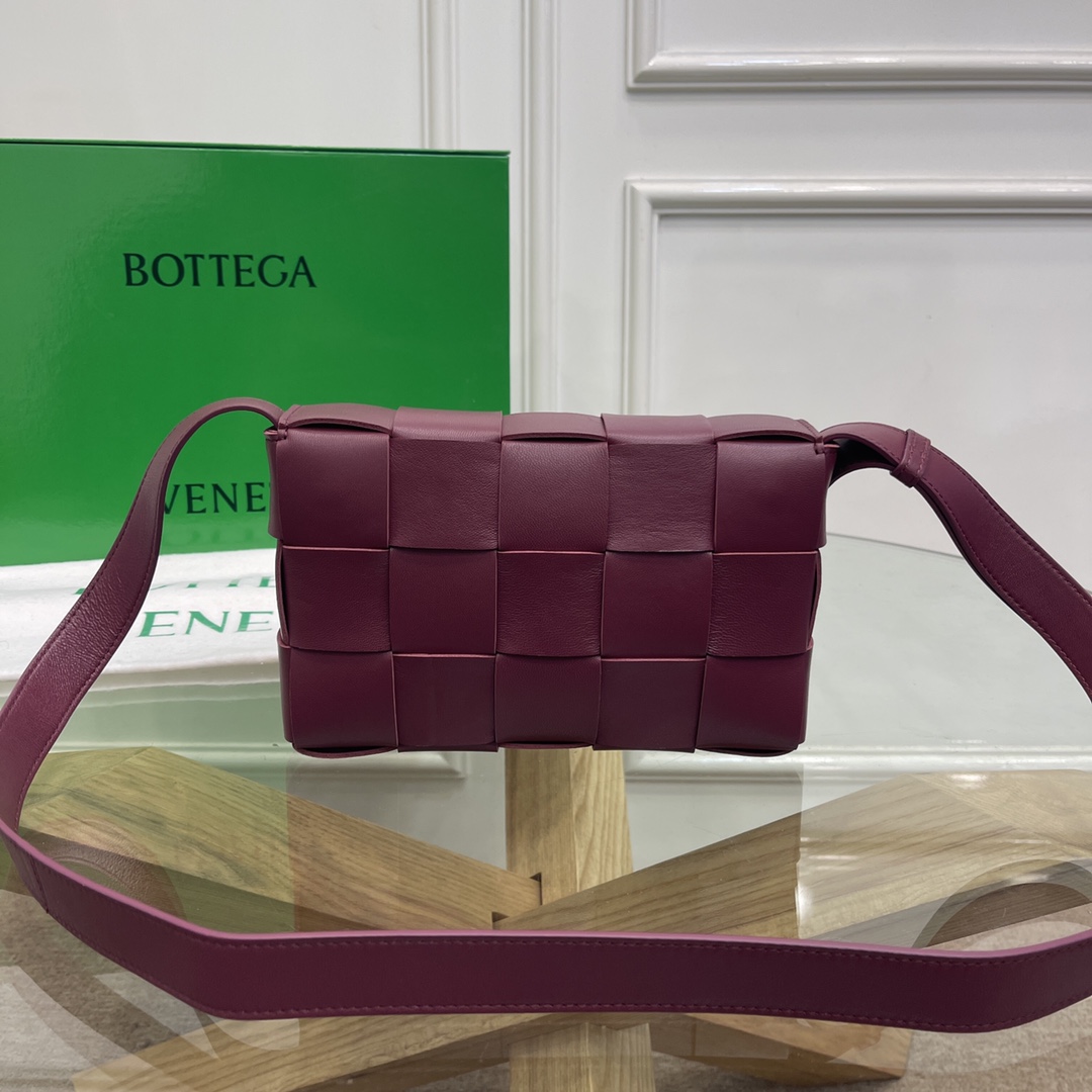 b0tte*a Ven*ta crossbody bag-23*15*6cm