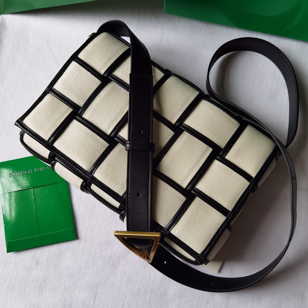 b0tte*a Ven*ta webbing crossbody bag-26x18x8cm