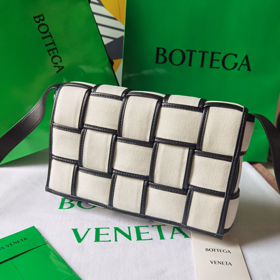 b0tte*a Ven*ta webbing crossbody bag-26x18x8cm