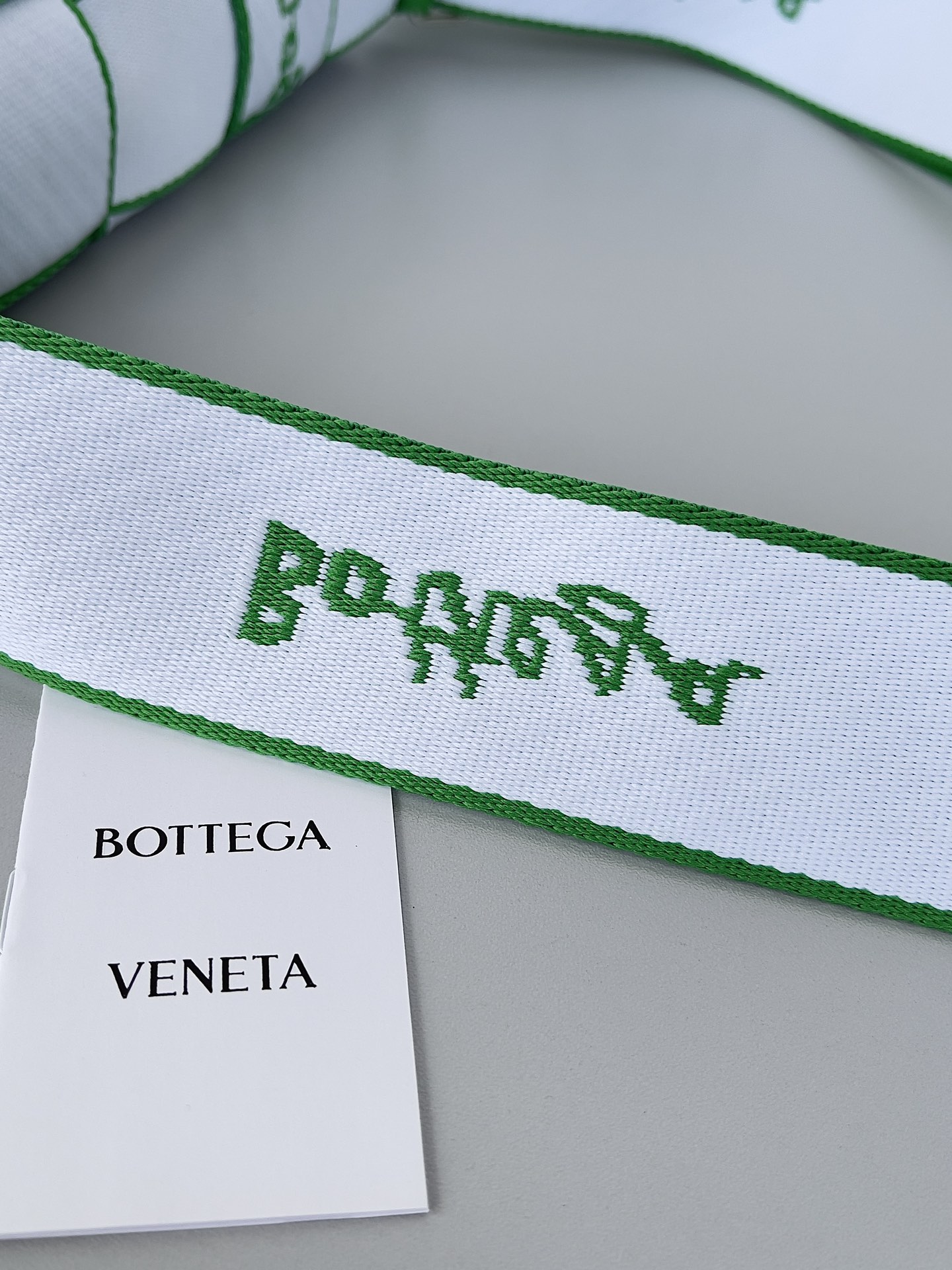 b0tte*a Ven*ta webbing crossbody bag-25*15*5cm