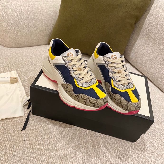 G*u*i sports shoes