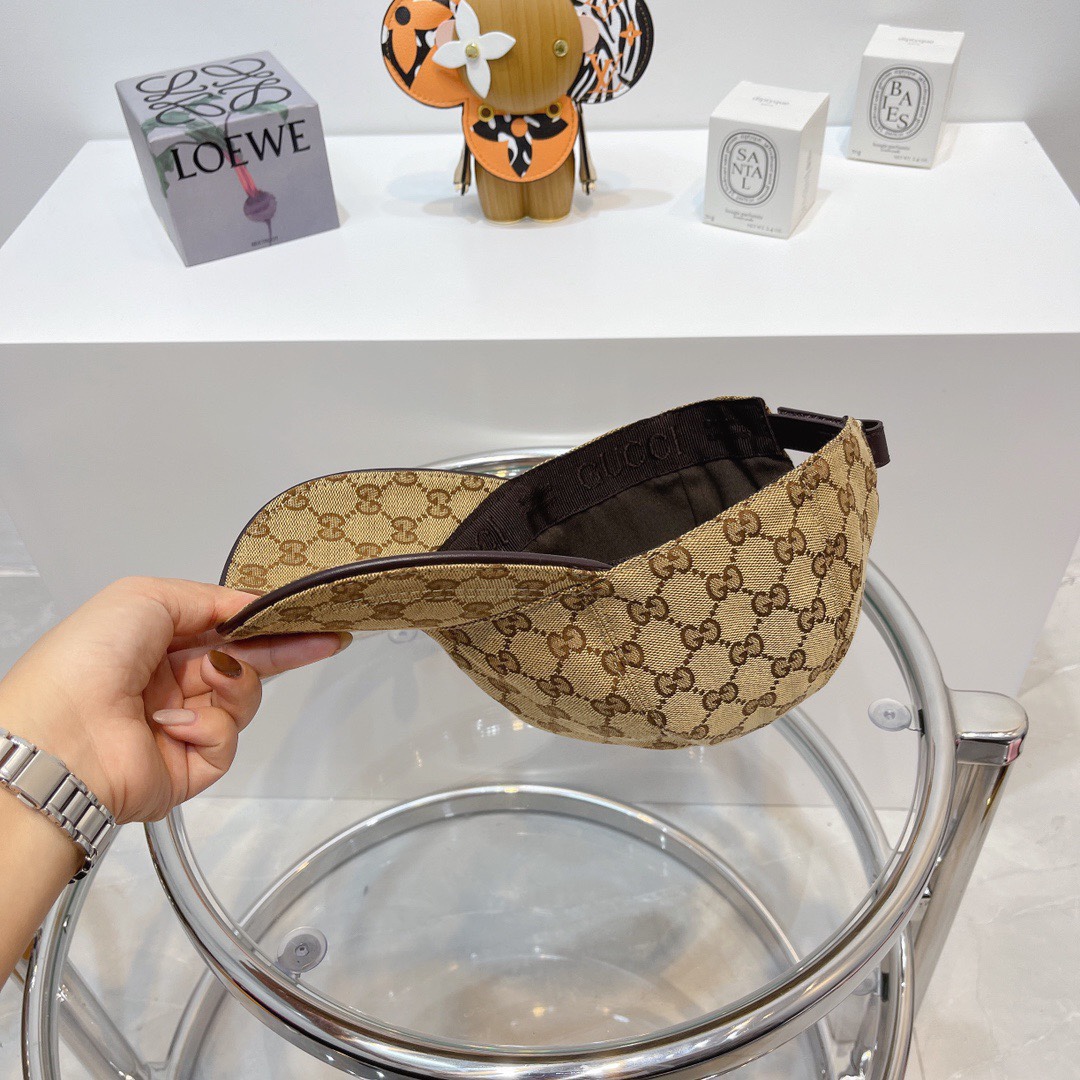 G*u*i hats
