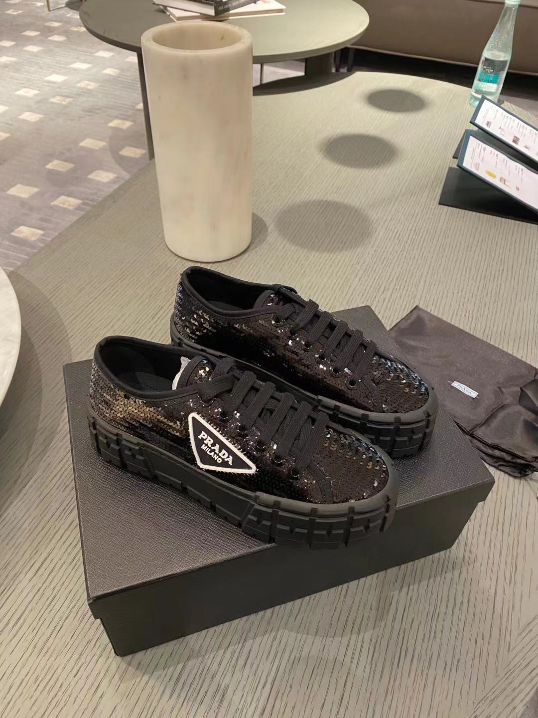 Pra*a boots 2022ss