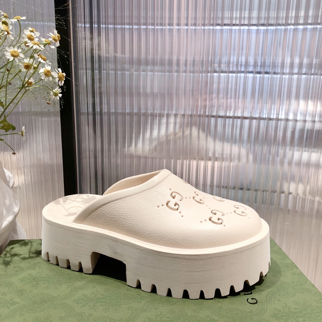 G*u*i slides-4.5cm