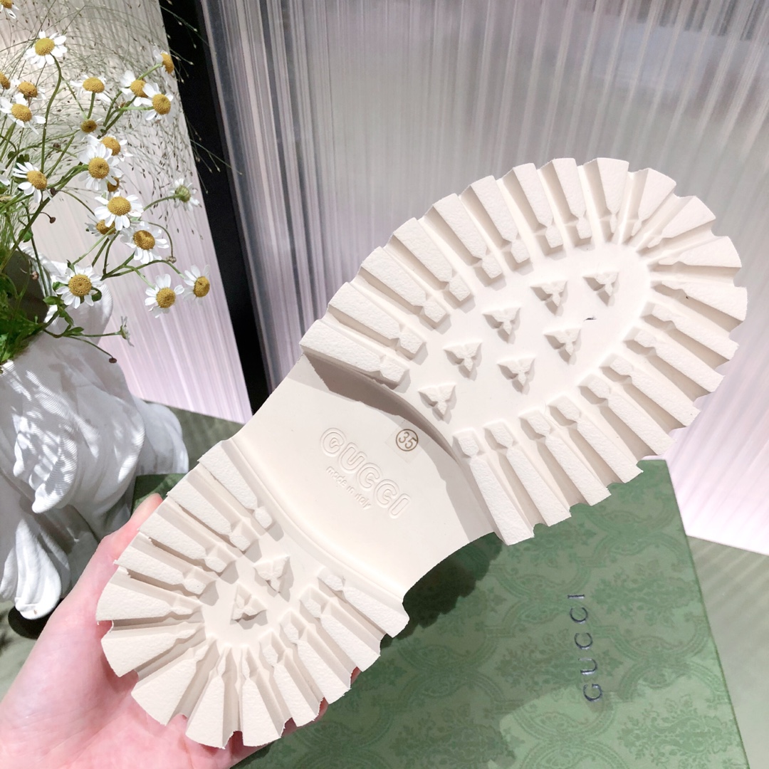 G*u*i slides-4.5cm