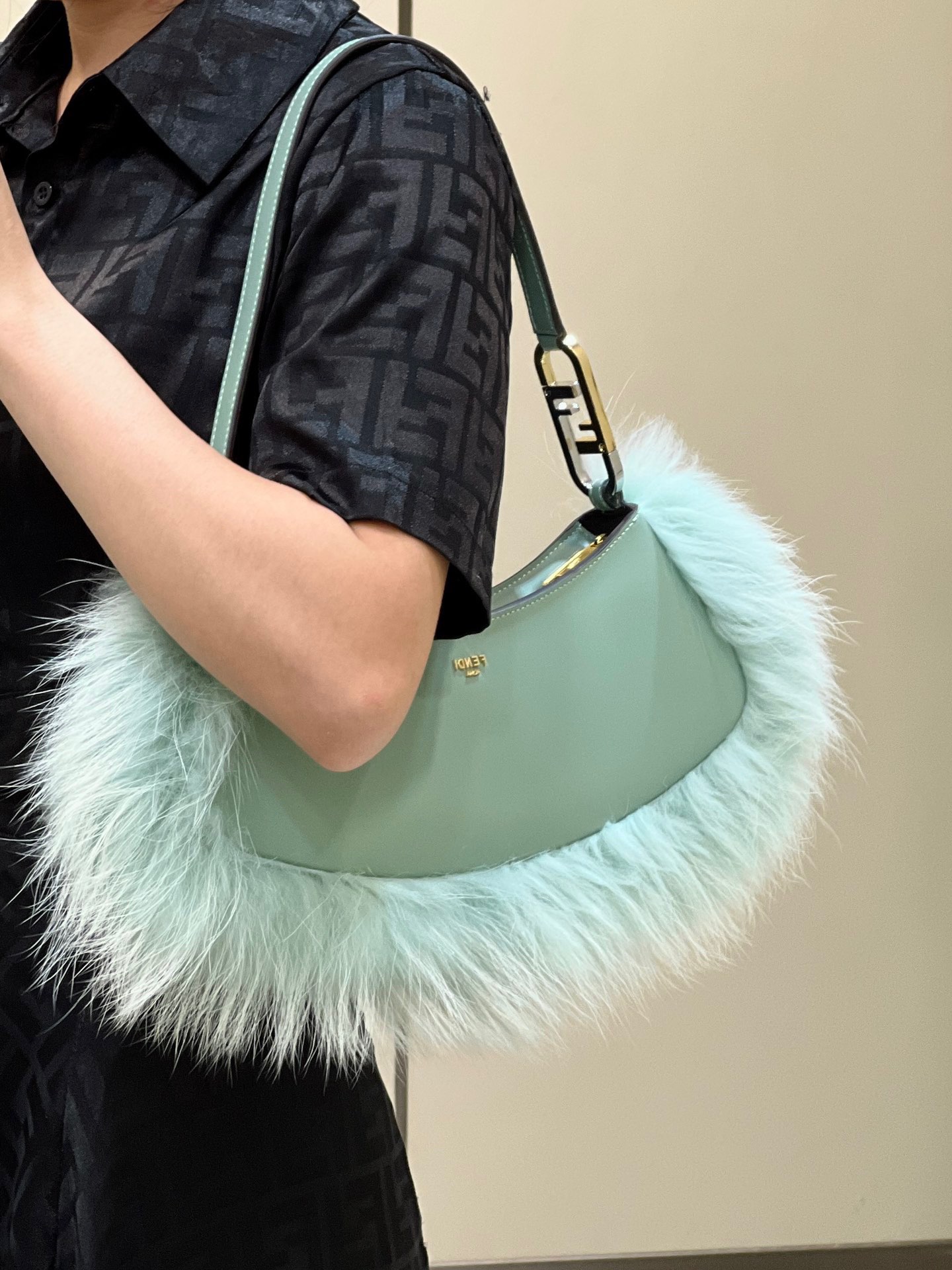 F**di o-lock clutch bags-32*11*5cm