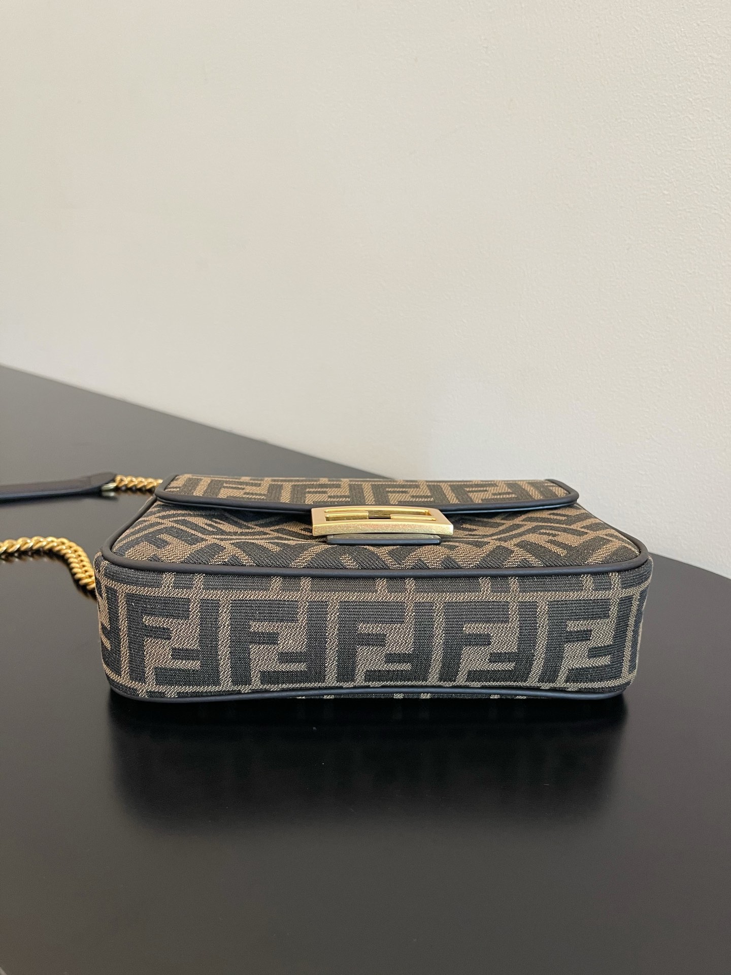 F**di baguette bag-24x14x7cm