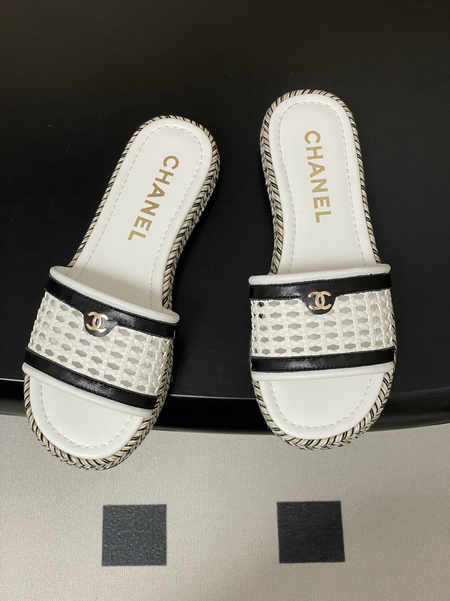 Ch@nel 2026ss Slides