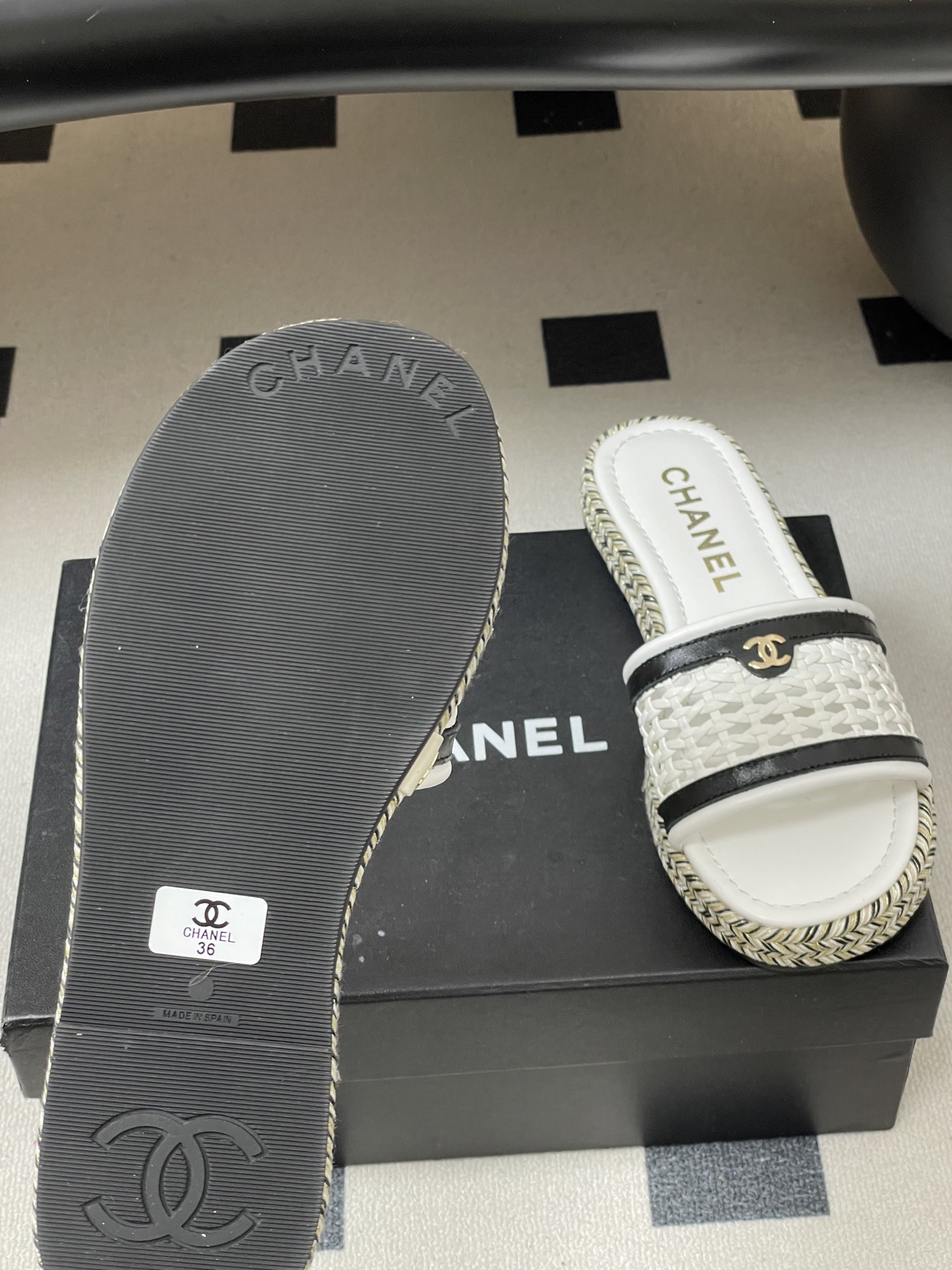 Ch@nel 2026ss Slides