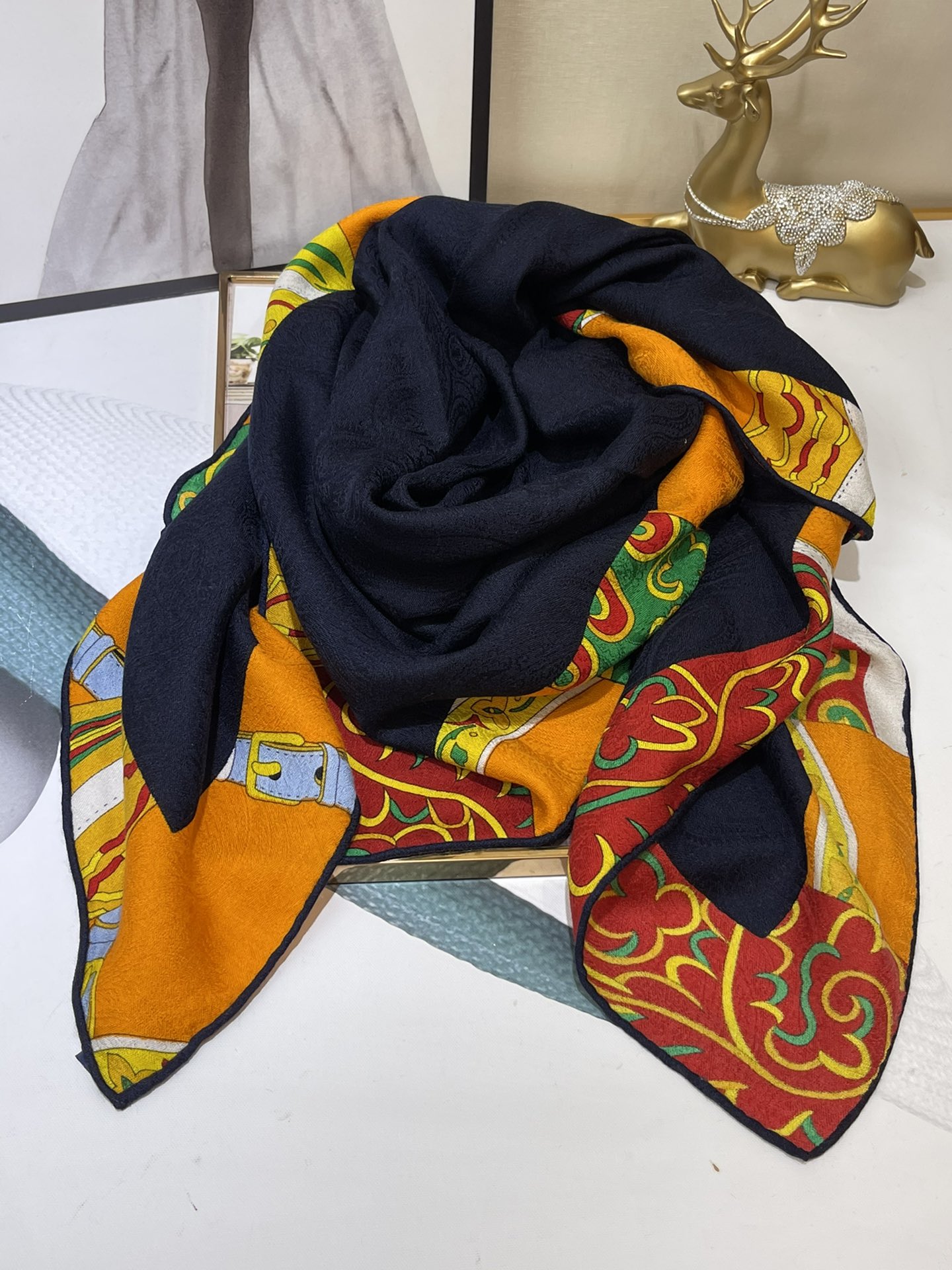 H**mes square towel-140*140cm