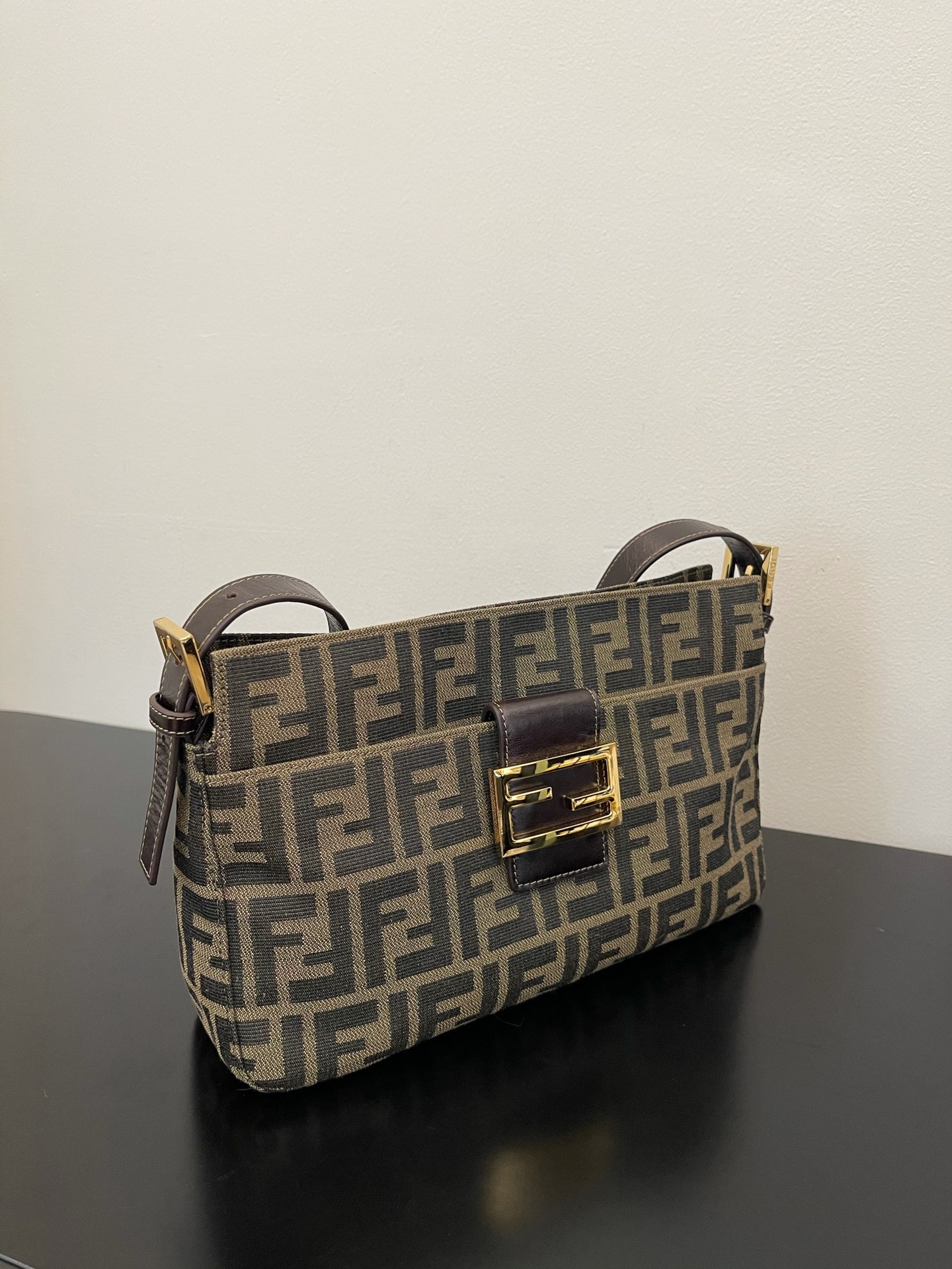 F**di vintage handbags-30*18*12cm