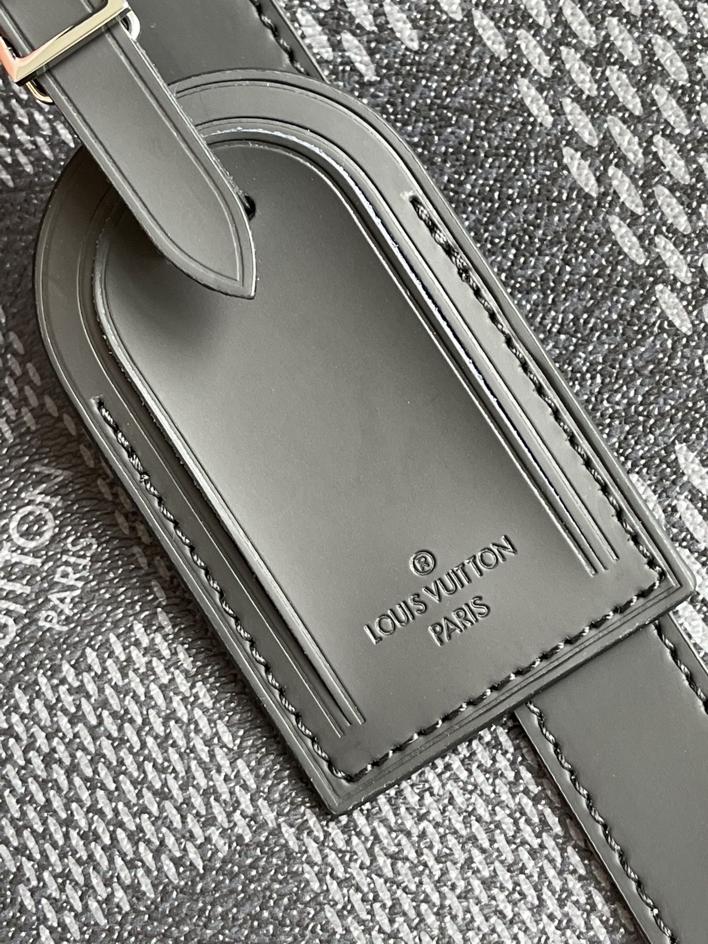 l0*is V*t0n keepall 50