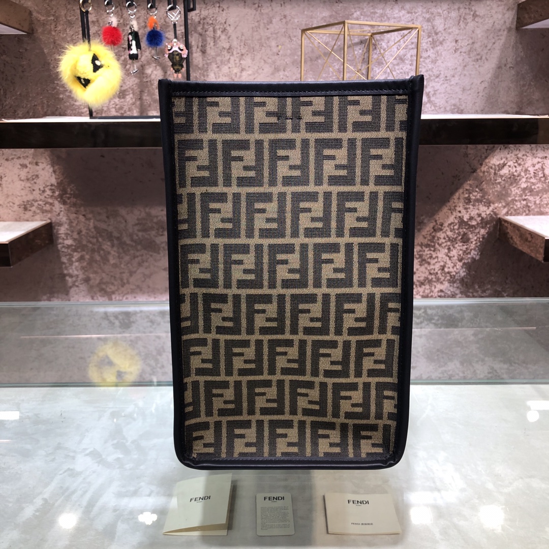 F**di tote-40*17*37 cm