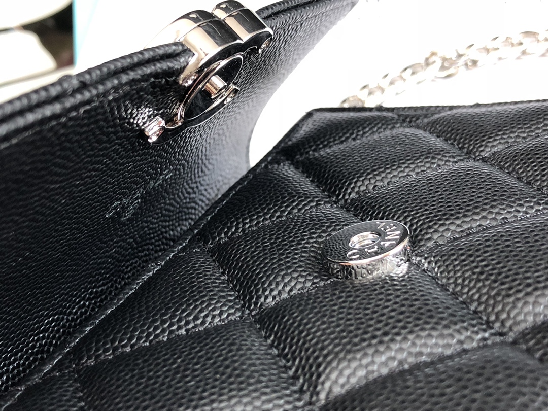 CHANLE Vintage Chain Bag-13*9.5*6CM