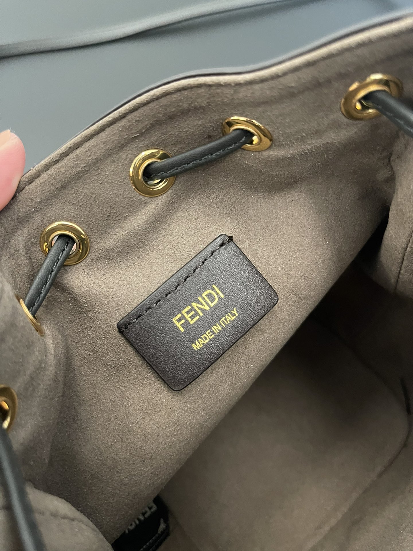 F**di mini mon tresor bag -12x18x10cm