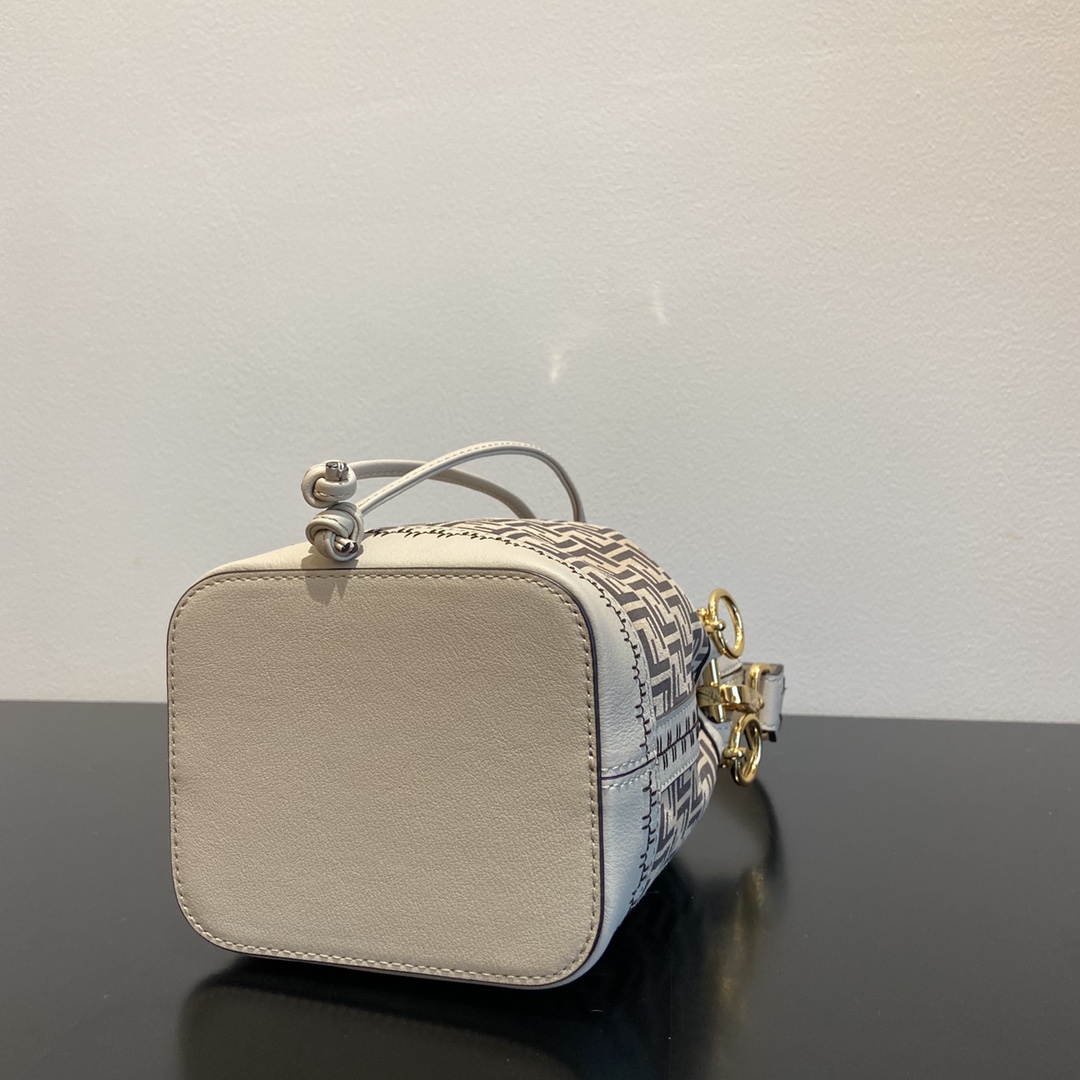 F**di mini mon tresor bag -12x18x10cm