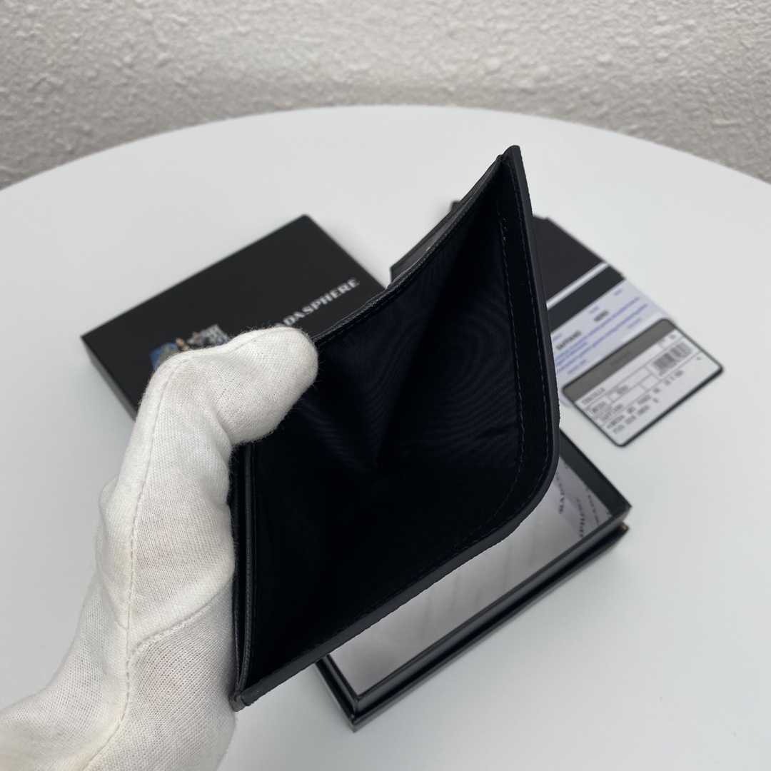 Pra*a wallet-11.2*8.5cm