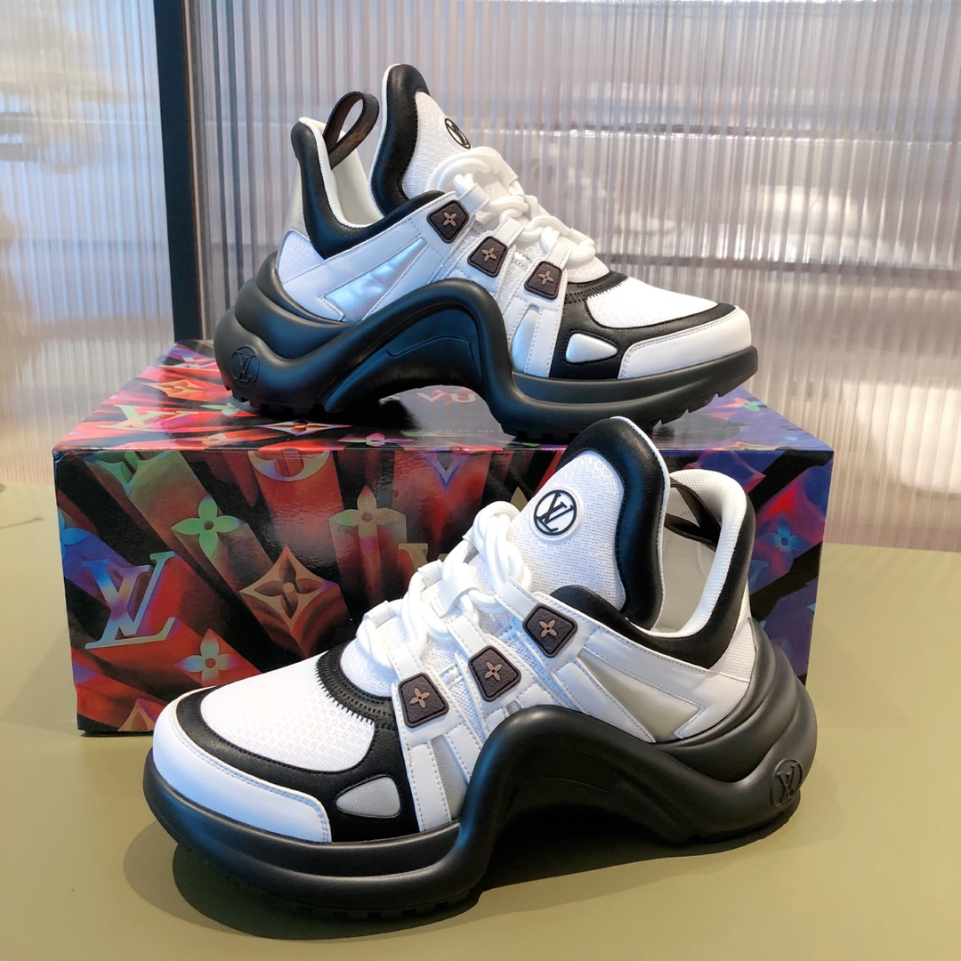 l0*is V*t0n archlight sneaker