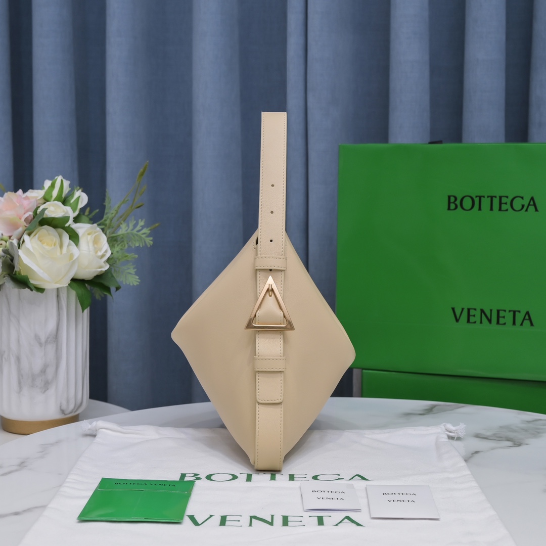 b0tte*a Ven*tacradle tote-30x23x16cm