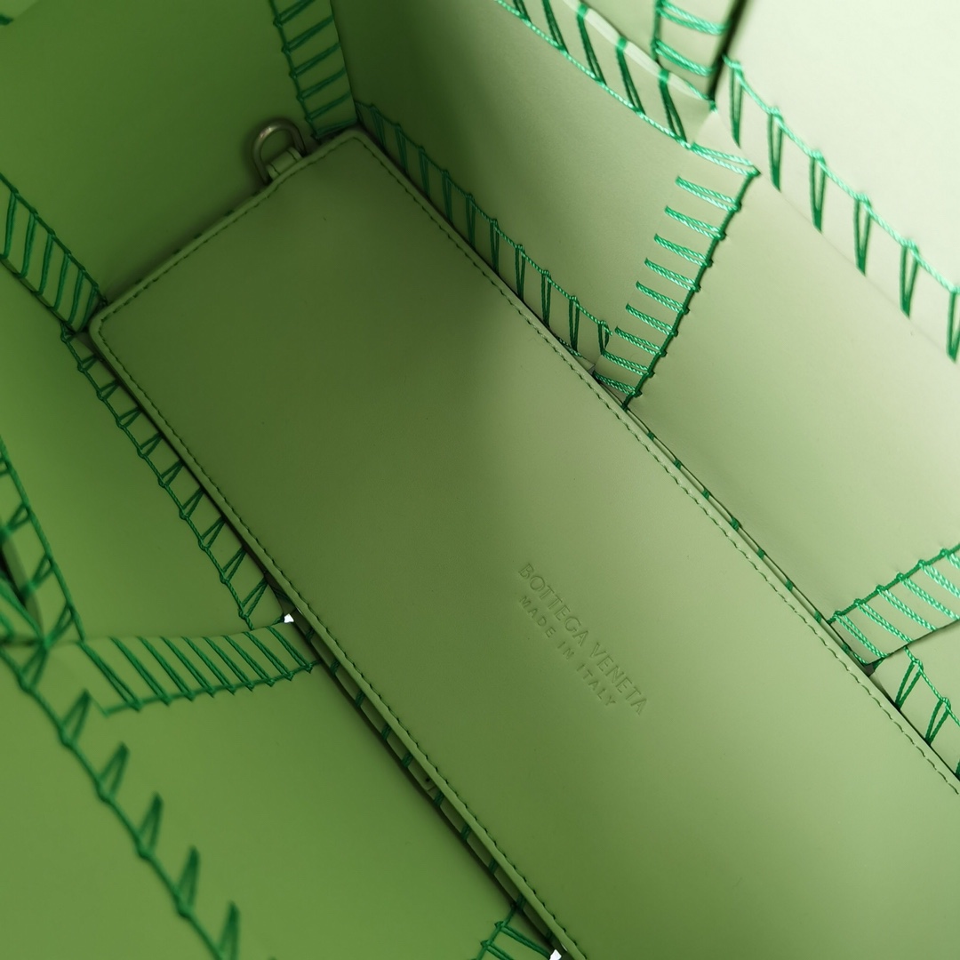 B0tte*a arco tote-30x20x11.5cm