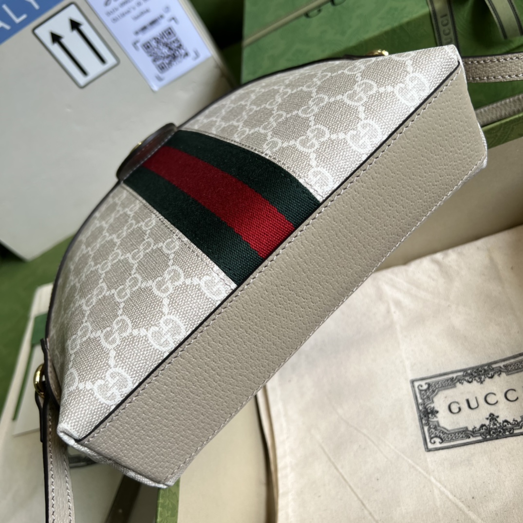 G*u*i meo vintage-23*19*8cm