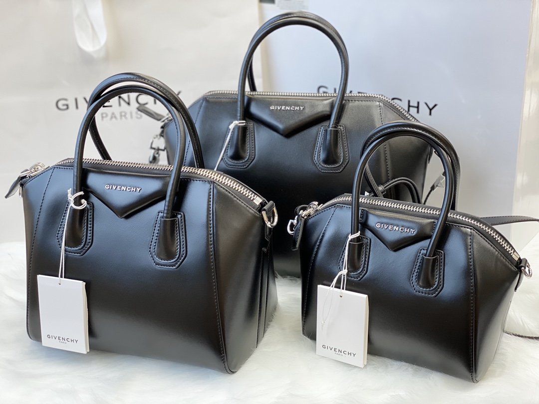 G1uenchy antigona tote