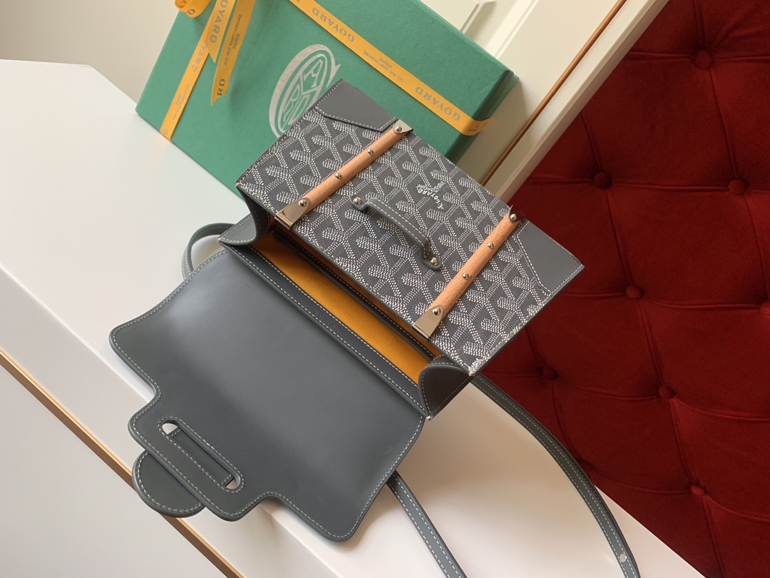 Go*ard coated canvas and leather saigon top handle bag-21cm