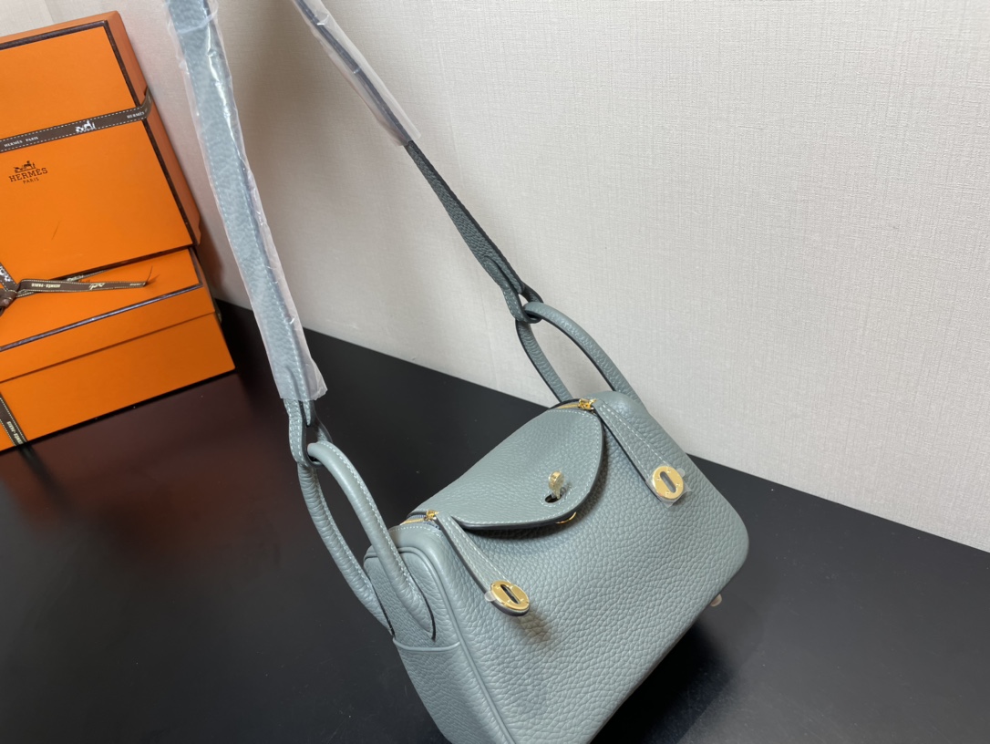 H**mes lindy 19-togo leather-19cm