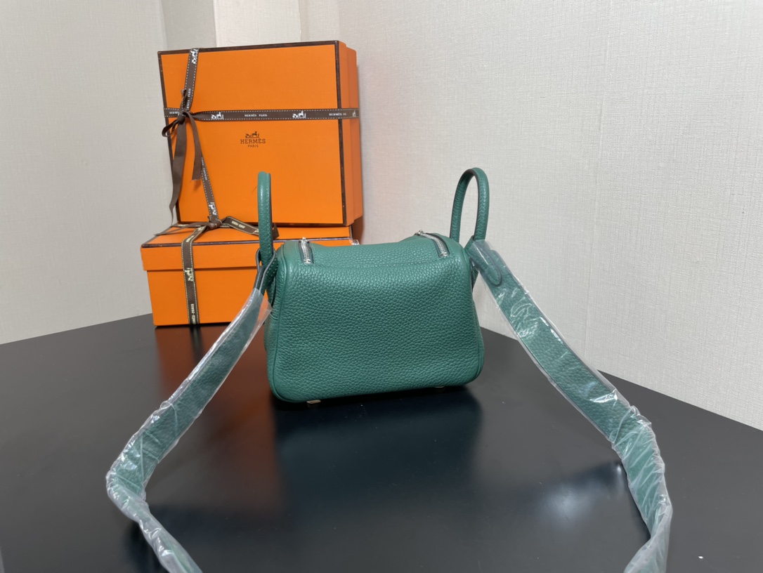 H**mes lindy 19-togo leather-19cm