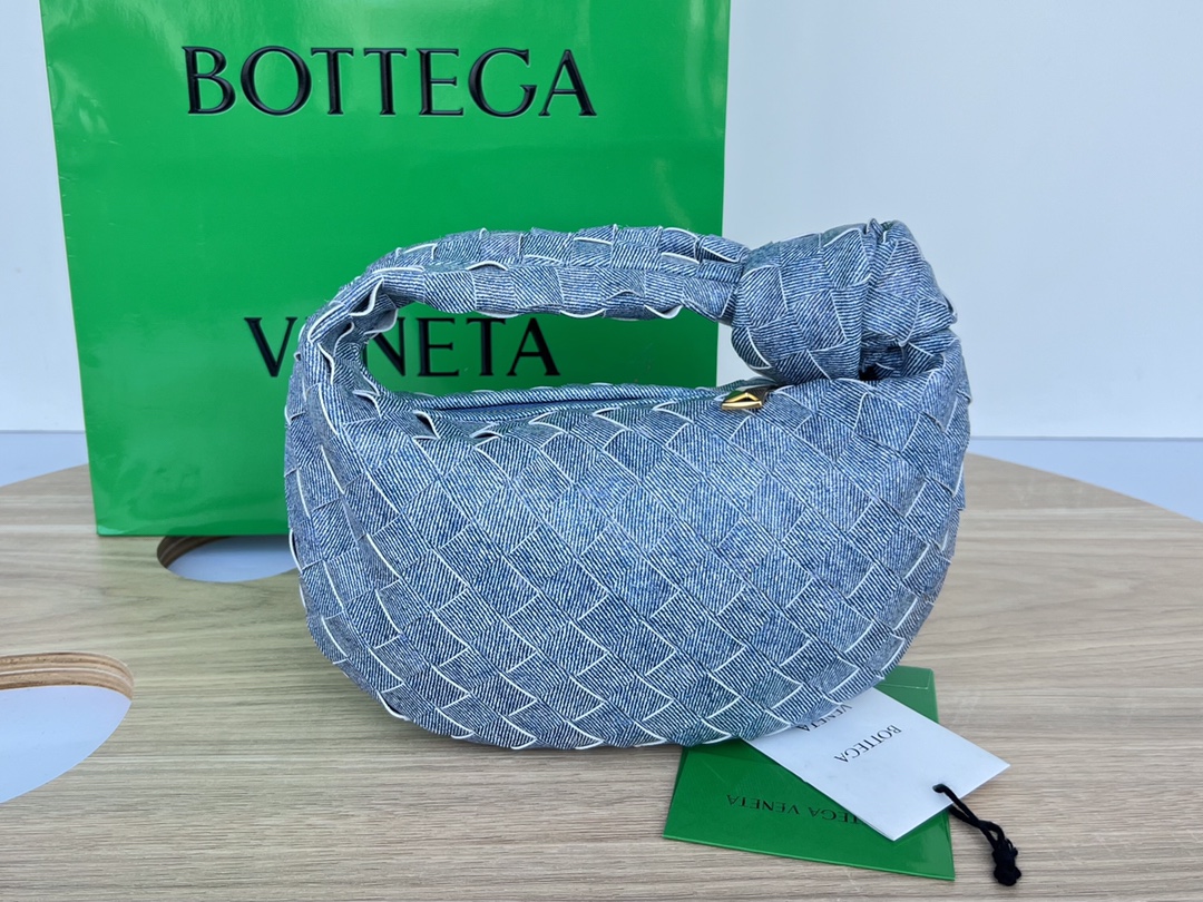 b0tte*a Ven*ta jodie hobo-23x28x8cm