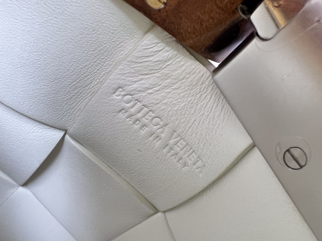 B0tte*a nappa pouch-28*26*5cm