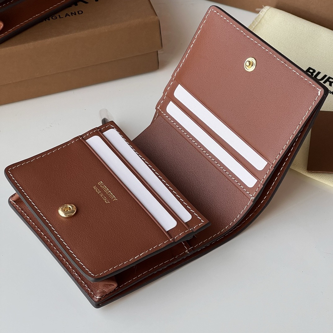 Bv*b*rry wallet-10*3.5*8.5cm