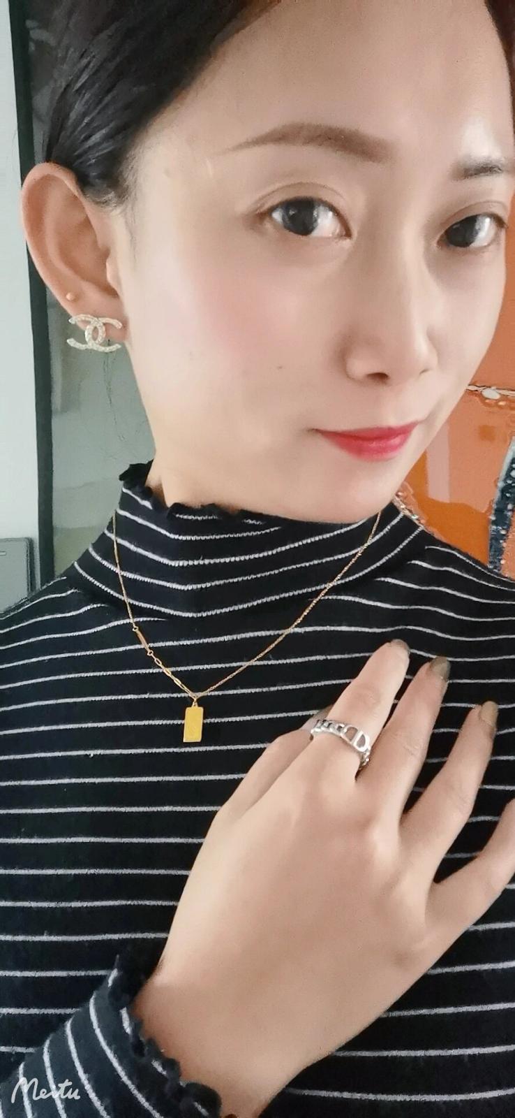 Ch@nel Earring