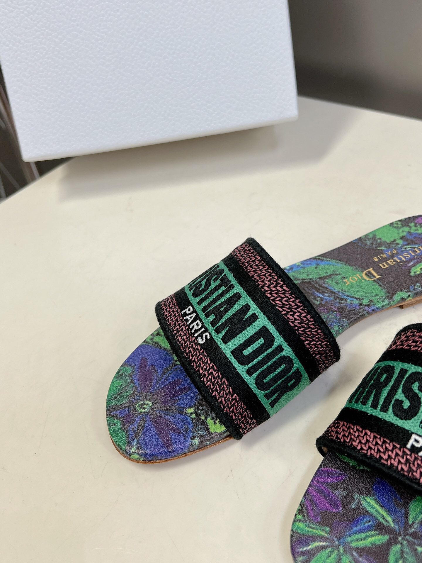 D*or slides