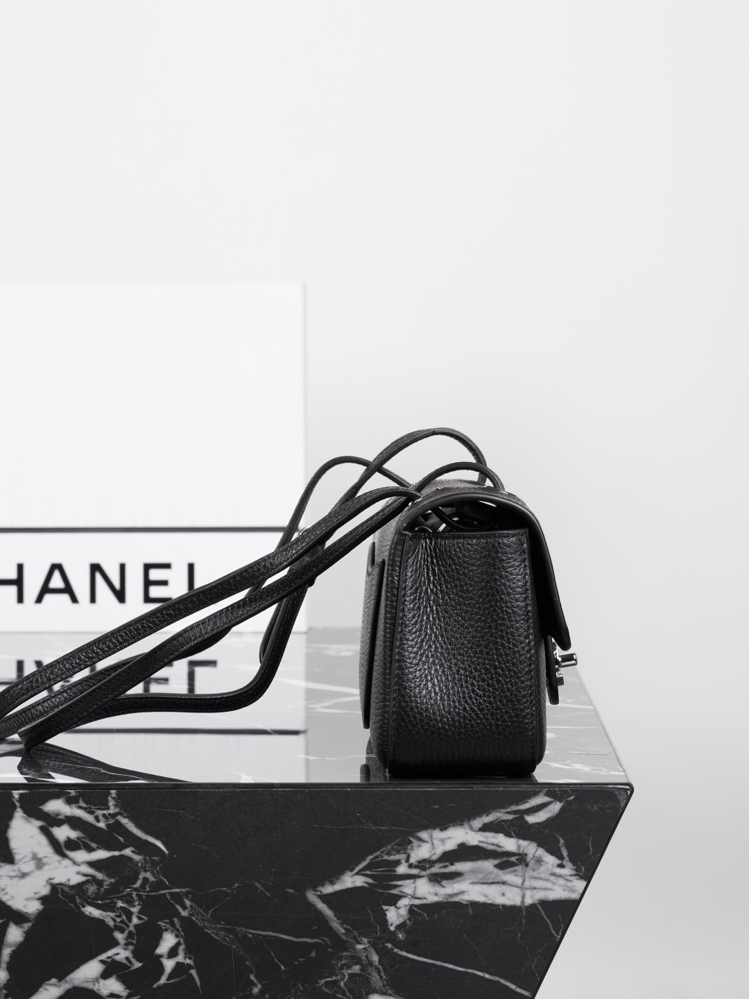 Ch@nel Mini Flap Bag, Grained Calfskin-13*20*6CM