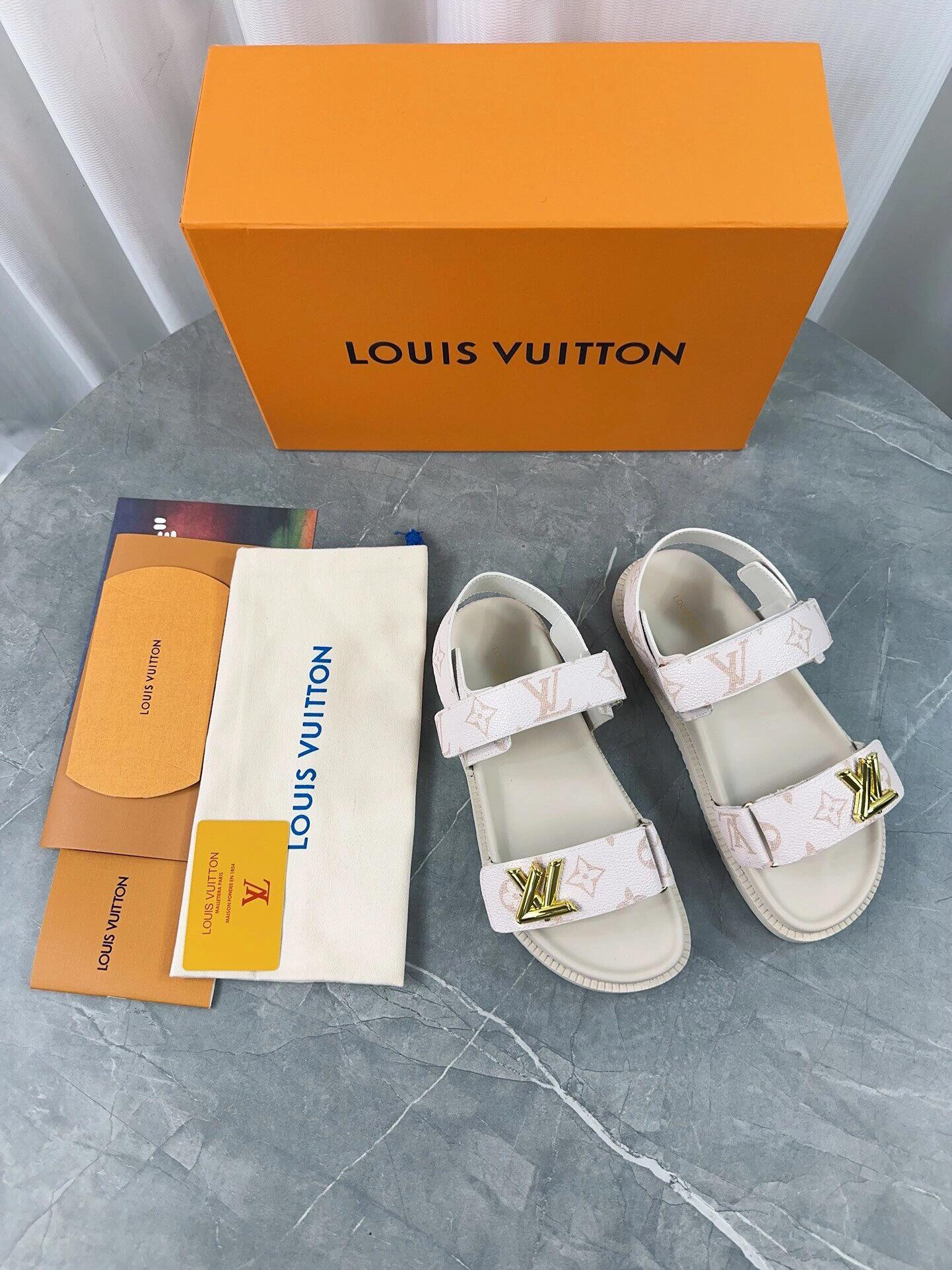 l0*is V*t0n sandals