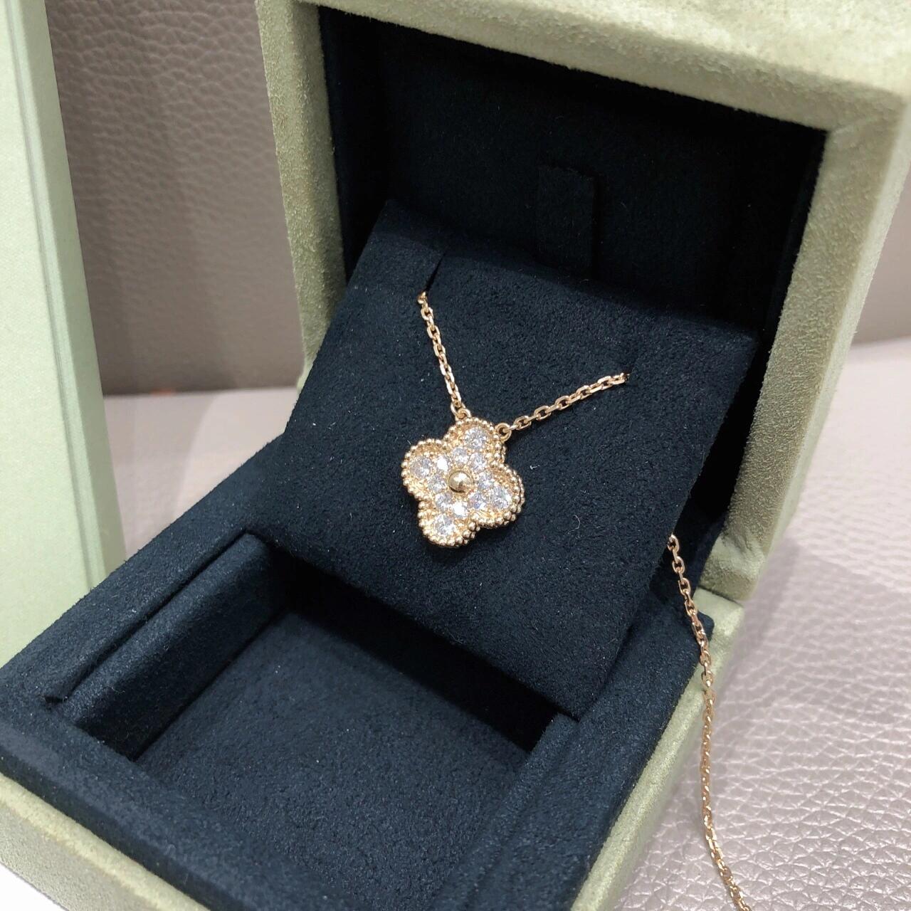 Vca Necklace