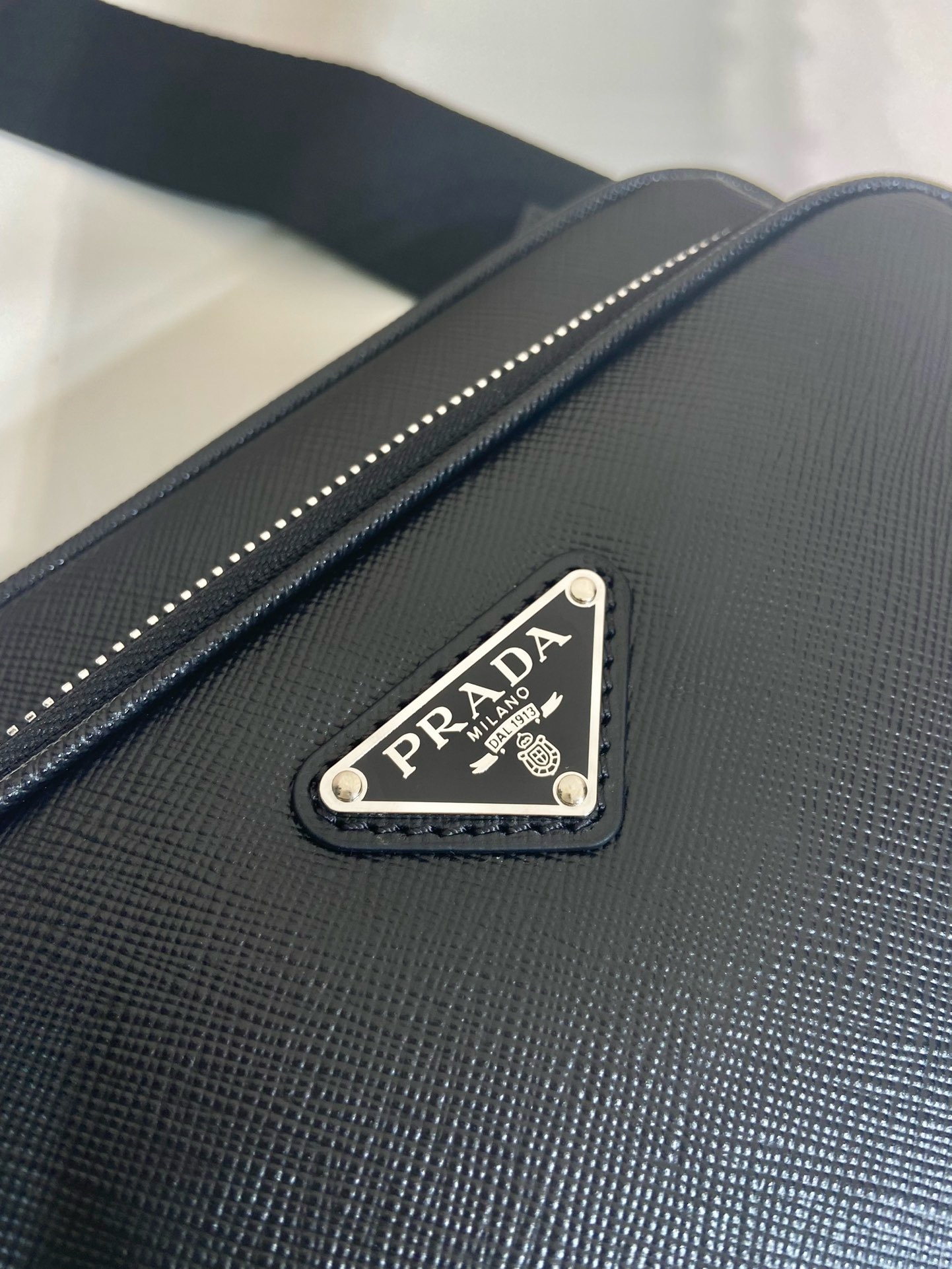 Pra*a shoulder bag saffiano travel nero black-2vh170-20*13.5*7cm