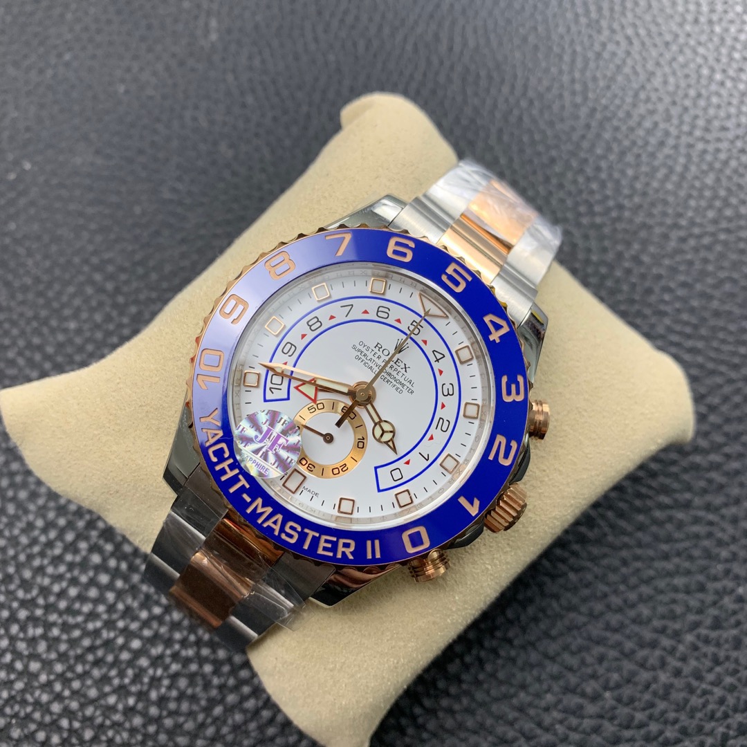 R*l*x watch
