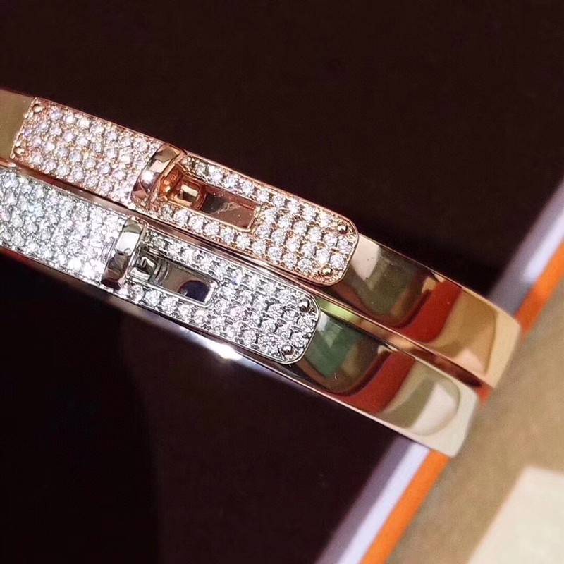 H**mes kelly bracelet