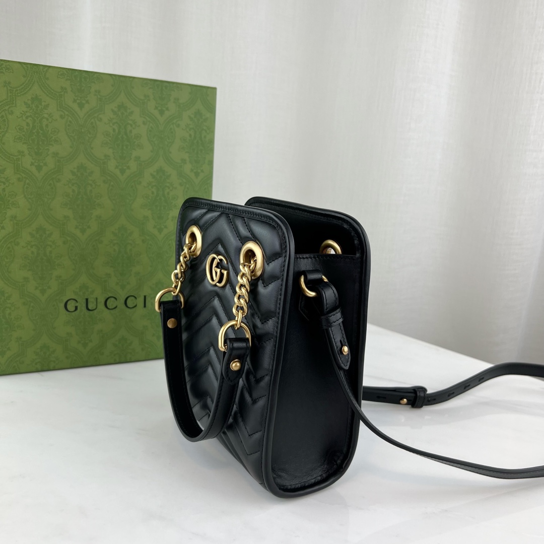 G*u*i marmont bag-16x19x7 cm