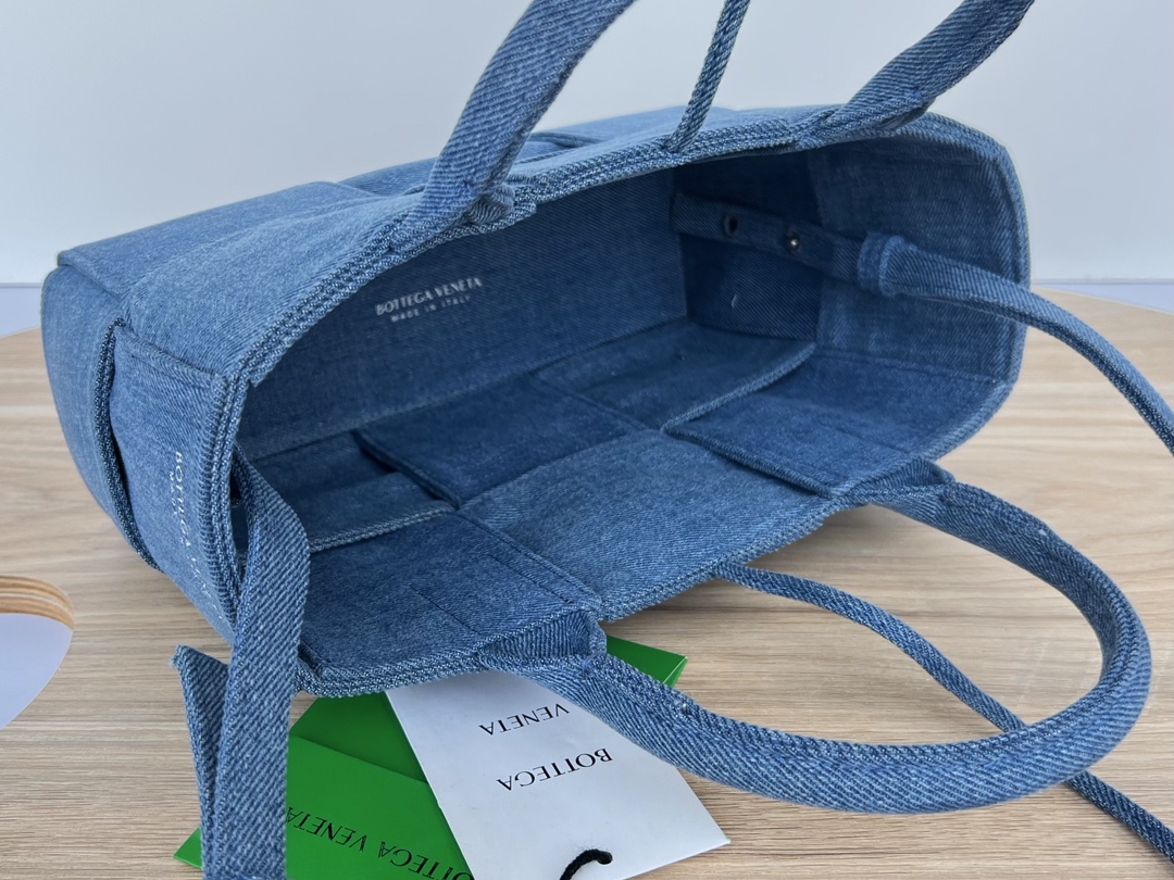 B0tte*a arco tote-25x16x8cm