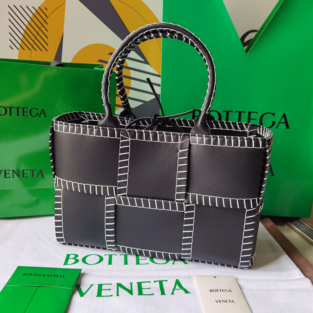 B0tte*a arco tote-30x20x11.5cm