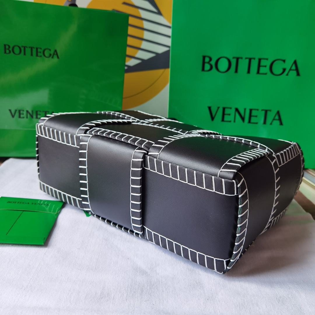 B0tte*a arco tote-30x20x11.5cm